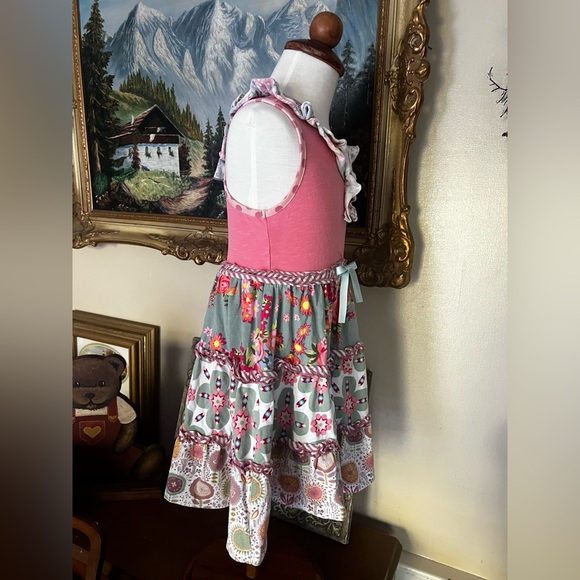 🩷 MATILDA JANE | Happy and Free on the Cape Pink Floral Sleeveless Dress - Picture 3 of 5